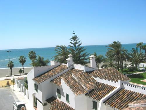 Hotel Terrasol Piramides Puerto Blanco Torre Del Mar Esterno foto